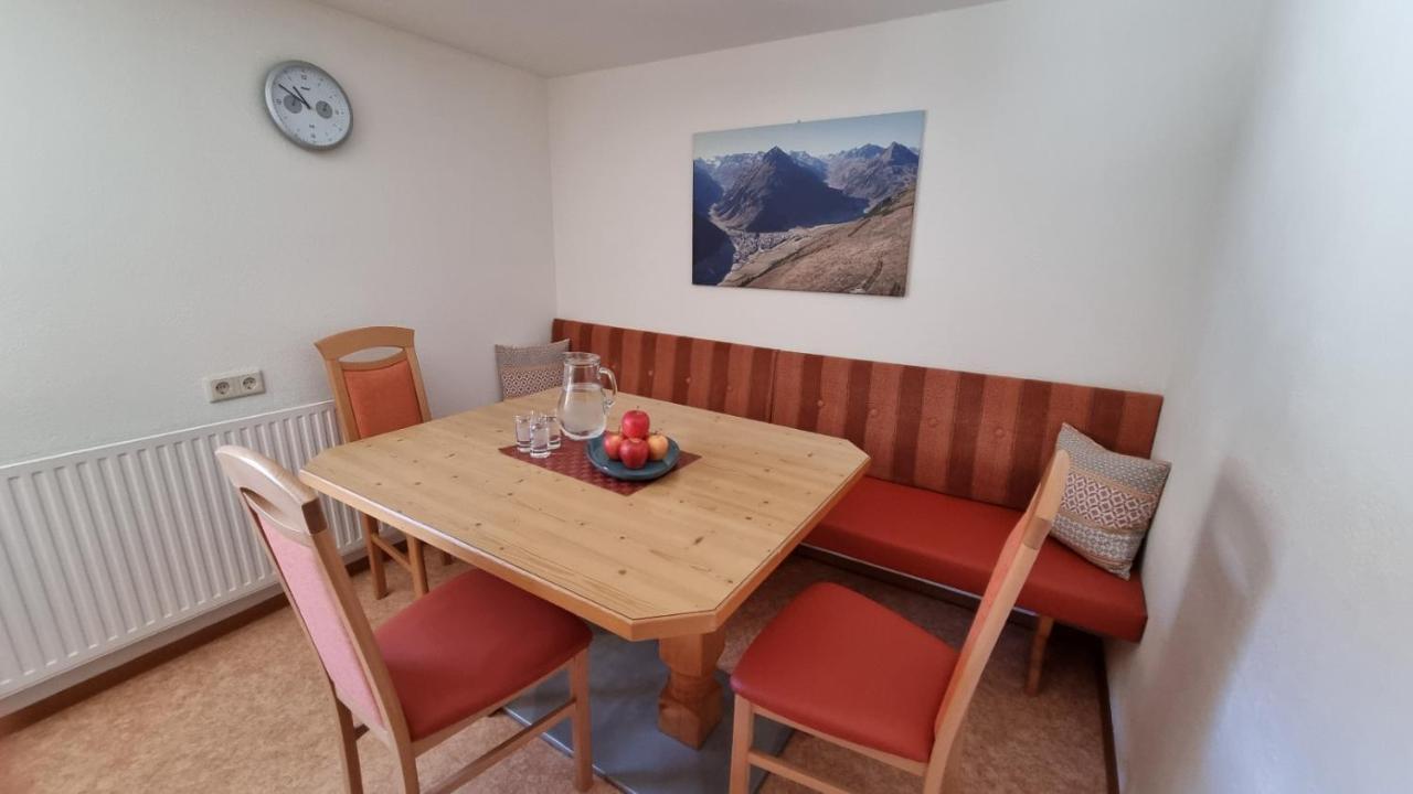 Sonnenkogel Appartement Galtür Esterno foto