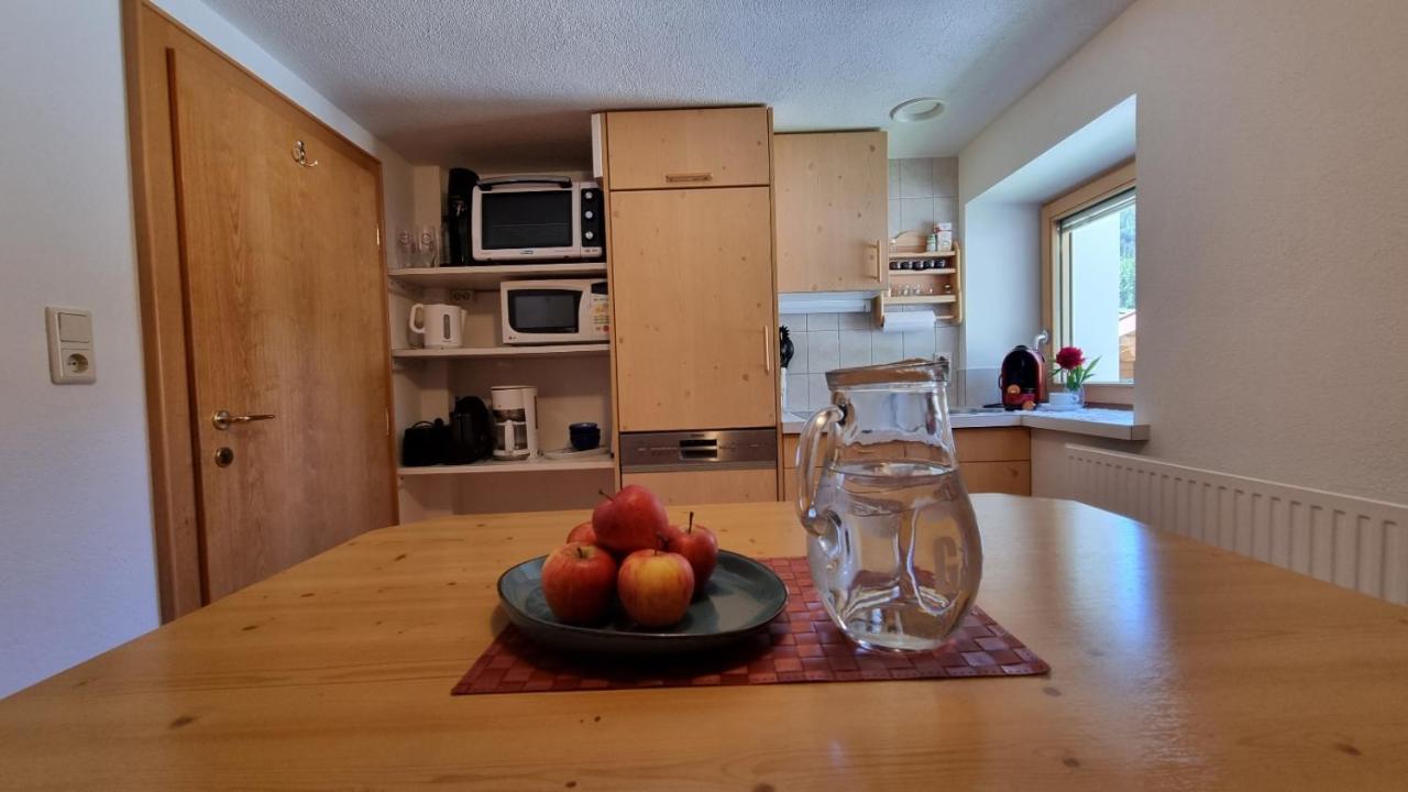 Sonnenkogel Appartement Galtür Esterno foto